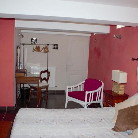 Clot De Felines Chambre Spacieuse Ξενοδοχείο Entrevaux Εξωτερικό φωτογραφία